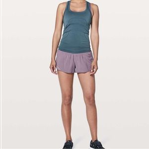 Lululemon Hotty Hot Short II (2.5”)